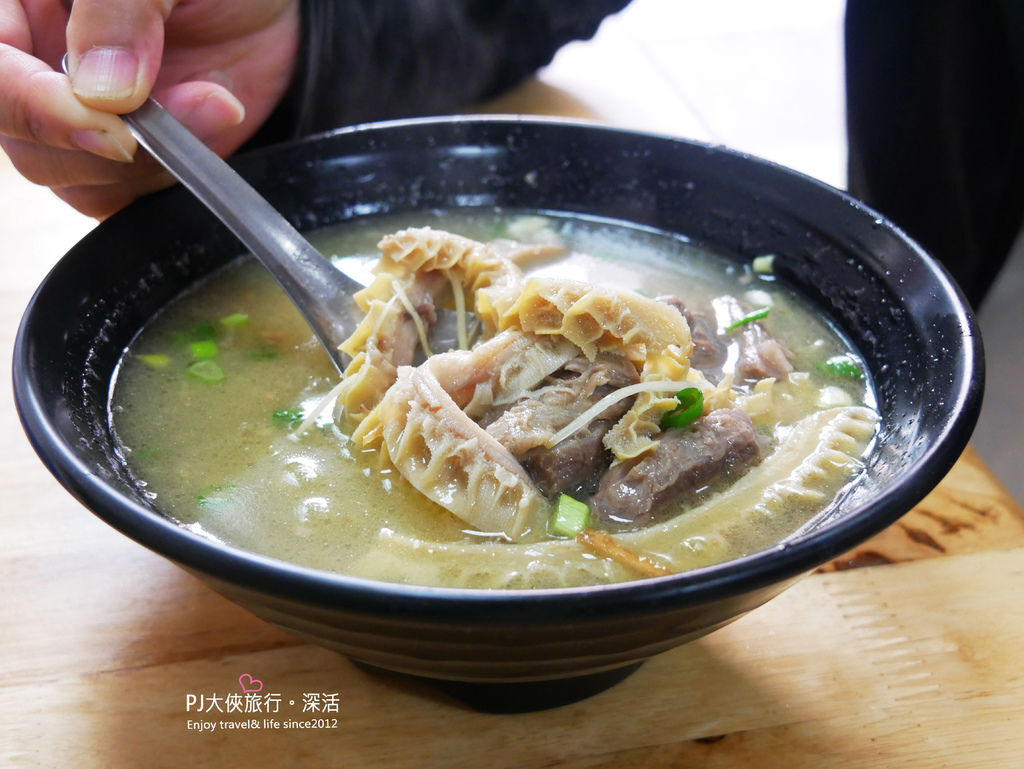 澎湖美食必吃推薦好吃小吃料理餐廳無菜單海鮮百匯自助燒烤吃到飽小管線上優惠餐券折扣讀者專屬澎湖旅遊用餐花費多少錢飲食