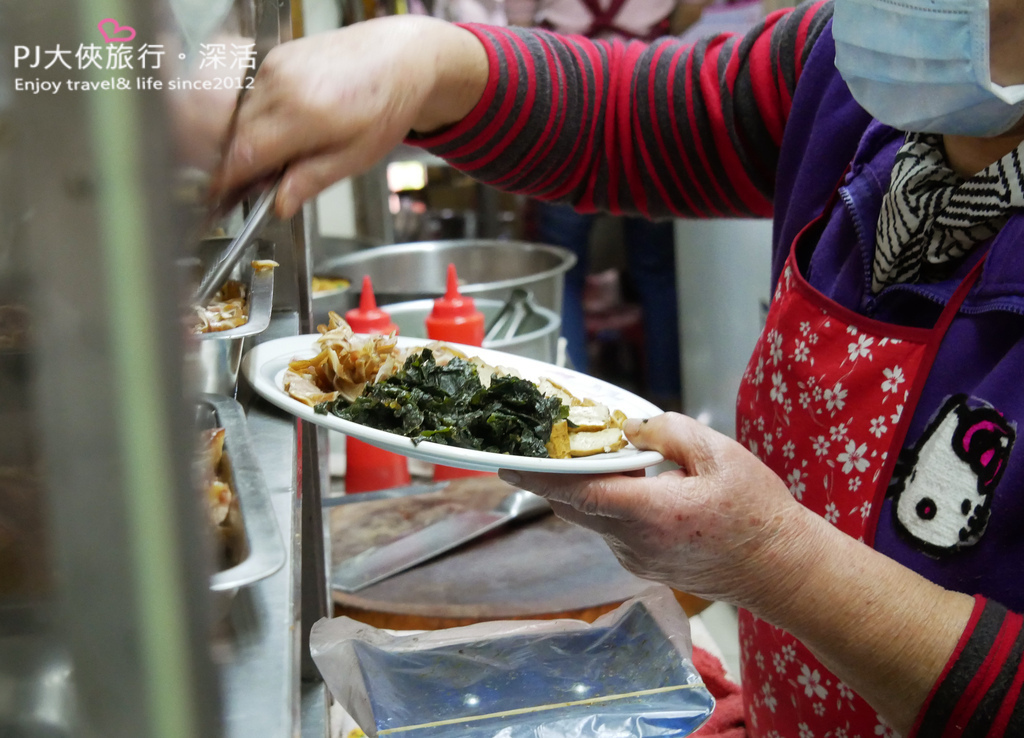 2021中興新村必吃美食小吃道地好吃推薦老胡牛肉麵麵館