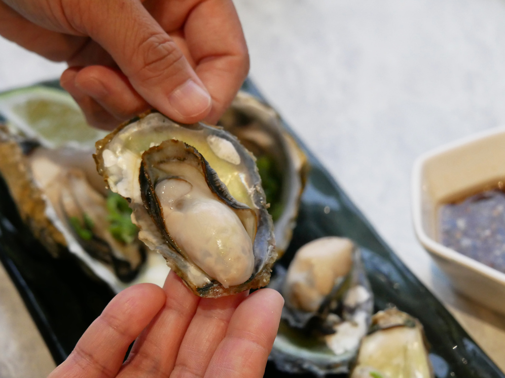 澎湖美食必吃推薦好吃小吃料理餐廳無菜單海鮮百匯自助燒烤吃到飽小管線上優惠餐券折扣讀者專屬澎湖旅遊用餐花費多少錢飲食