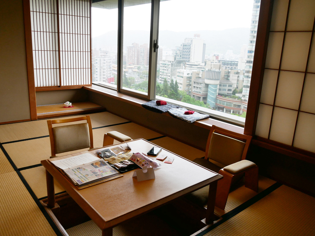 北投泡溫泉泡湯加賀屋國際溫泉飯店住宿早餐岩盤浴花浴衣