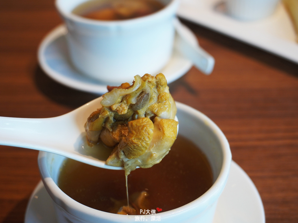 北投亞太飯店日式和室湯屋泡溫泉慶祝慶生泡湯推薦綠漾餐廳餐點心得評價用餐套餐