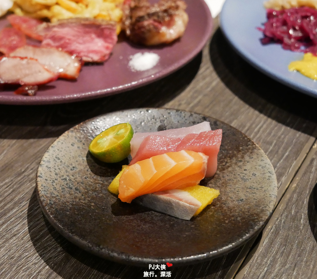 桃園Xpark水族館夜宿體驗線上優惠折扣多少錢價錢價格過夜一泊三食宿海奇遇和逸飯店餐廳逸市集