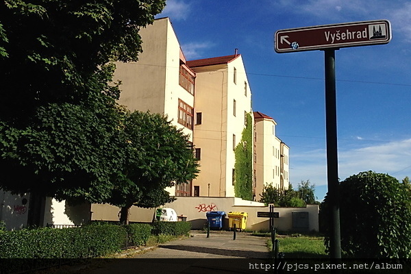 高堡-路標及說明.JPG 高堡-路標及說明.JPG