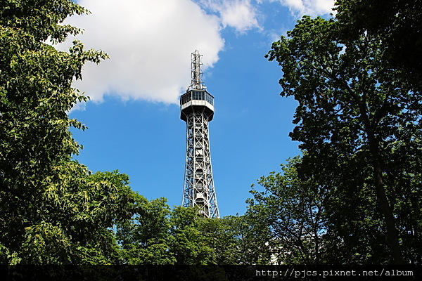 佩特任山-小艾菲爾鐵塔(Rozhledna)2.JPG 佩特任山-小艾菲爾鐵塔(Rozhledna)2.JPG
