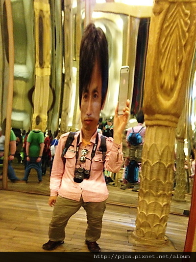 佩特任山-迷宮-搞笑Pose.JPG 佩特任山-迷宮-搞笑Pose.JPG