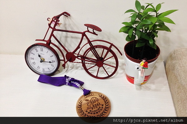 潭雅神綠園道路跑-完賽牌.JPG 潭雅神綠園道路跑-完賽牌.JPG