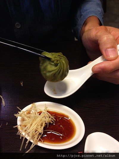 南僑食品園區-九層塔小籠包.JPG