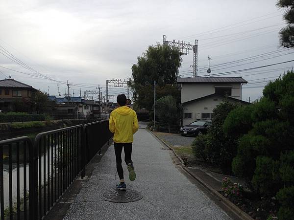 民宿-河邊慢跑.JPG 民宿-河邊慢跑.JPG