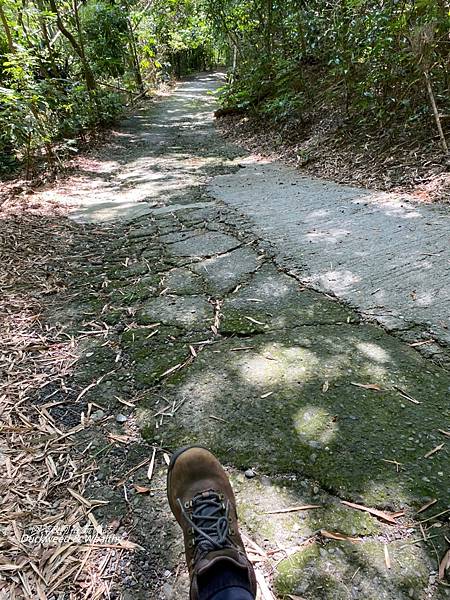 靈山步道10.jpg