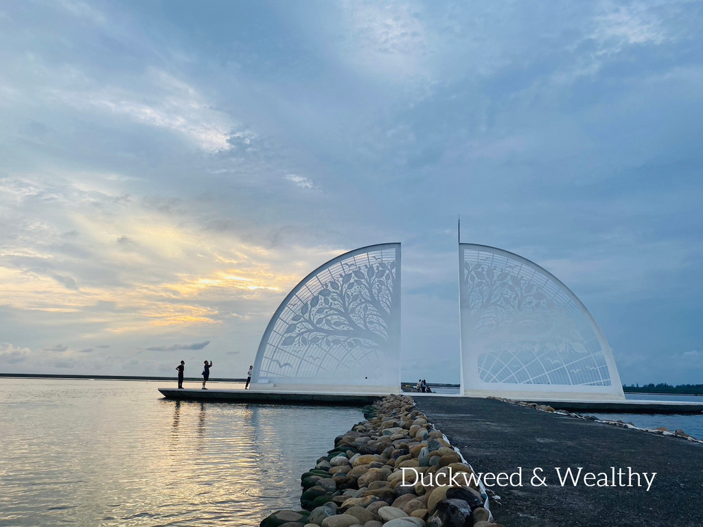 【台南將軍】青鯤鯓網美景點「生命之樹」|海上純白雙面扇形地景