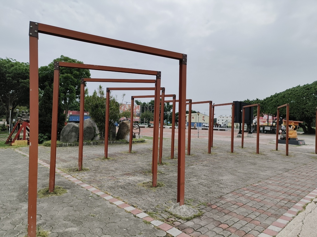 【雲林景點】「西螺大橋蝴蝶公園」美拍新亮點∣童話般風格造景∣