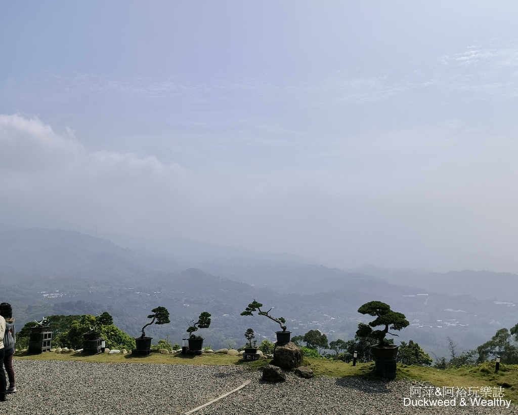 【台南．白河】關仔嶺秘境∣「雨露森林景觀咖啡」∣俯瞰山川秀麗