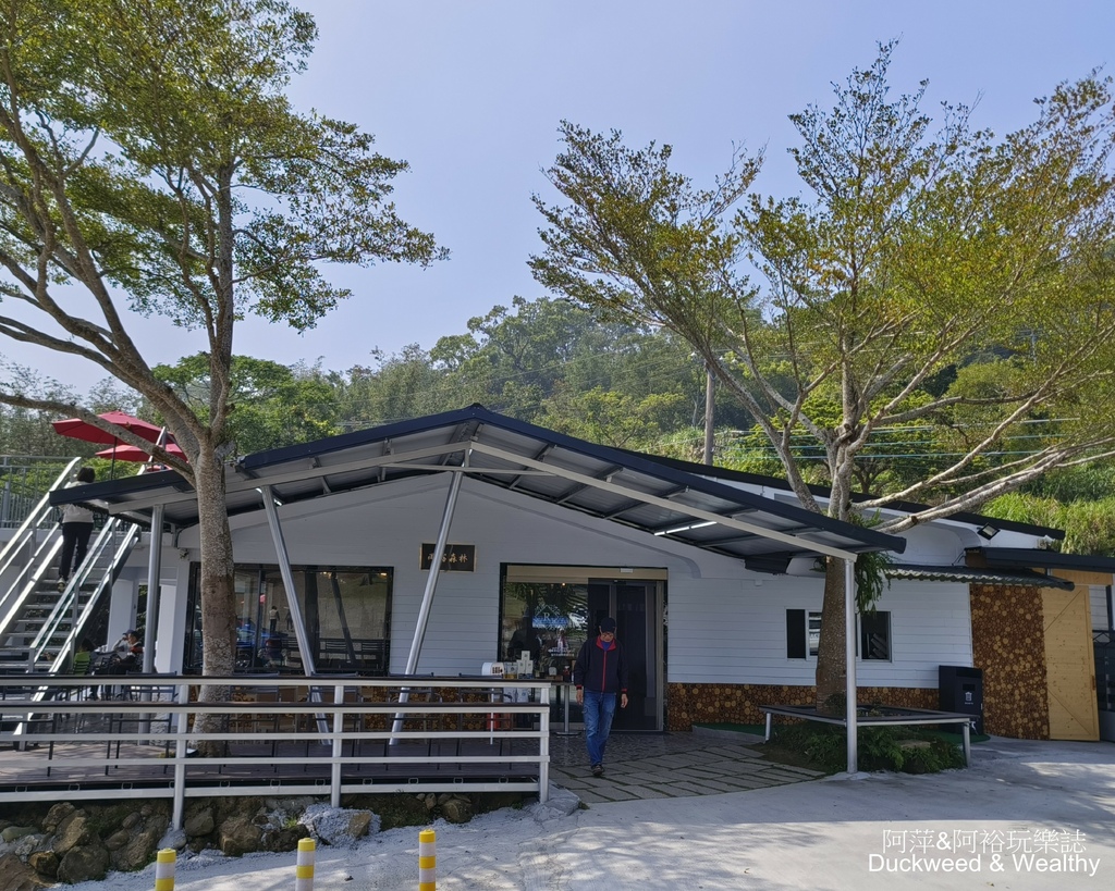【台南．白河】關仔嶺秘境∣「雨露森林景觀咖啡」∣俯瞰山川秀麗