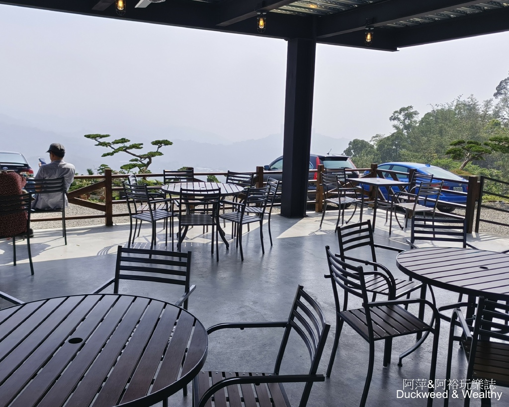【台南．白河】關仔嶺秘境∣「雨露森林景觀咖啡」∣俯瞰山川秀麗
