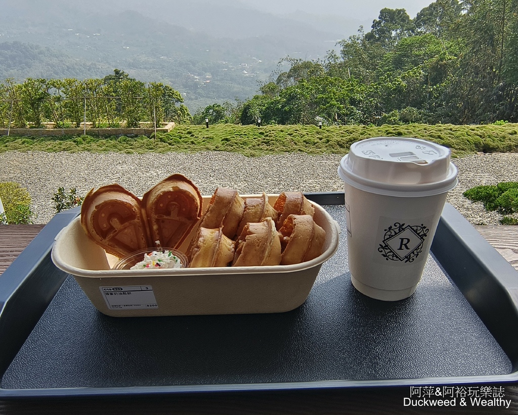 【台南．白河】關仔嶺秘境∣「雨露森林景觀咖啡」∣俯瞰山川秀麗