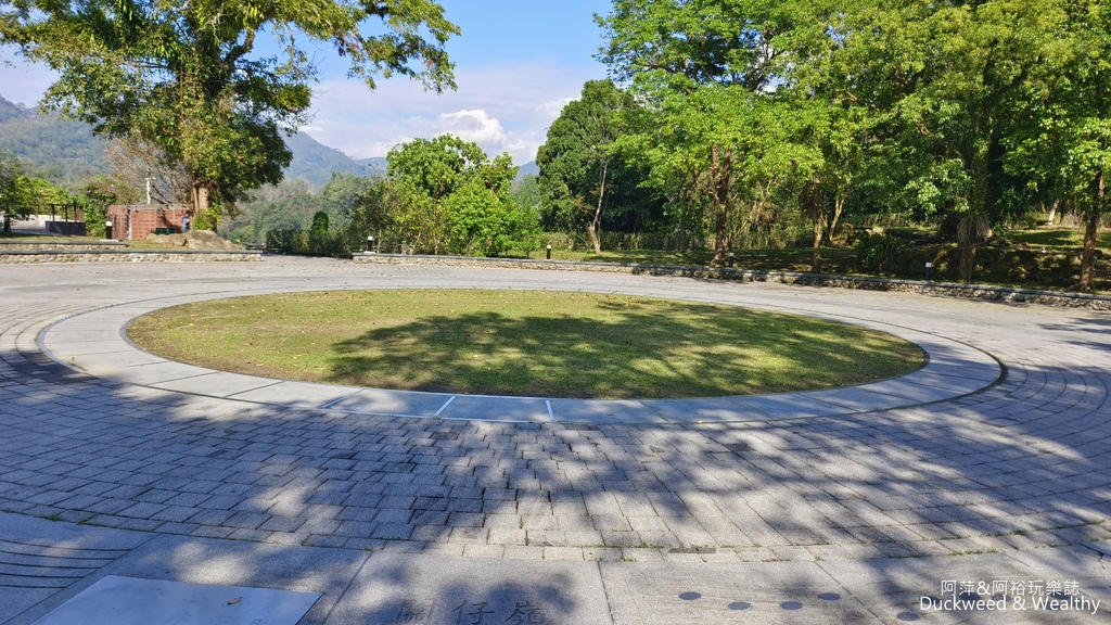 【台南‧關子嶺】「嶺頂公園」充滿歷史記憶的場域│日式建築旅客