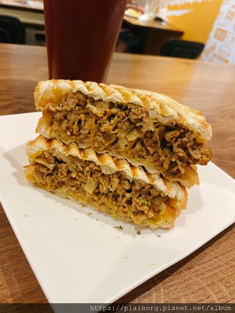 [食記] 新北泰山-豐滿早午餐