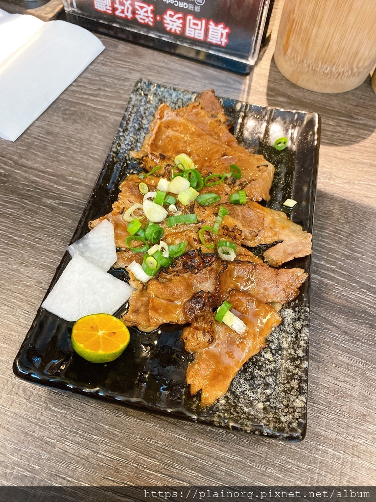 [食記] 台北車站(北車微風)-大河屋日式丼飯