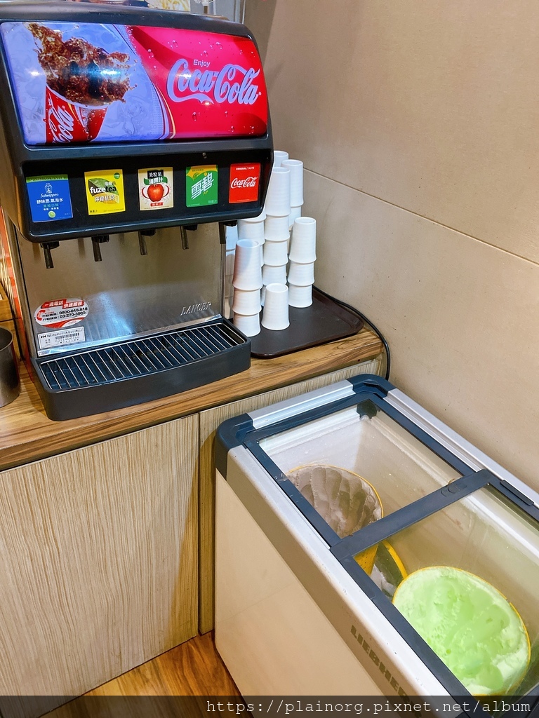 [食記] 新北板橋x火鍋【武侍麻辣鍋】有芝麻醬