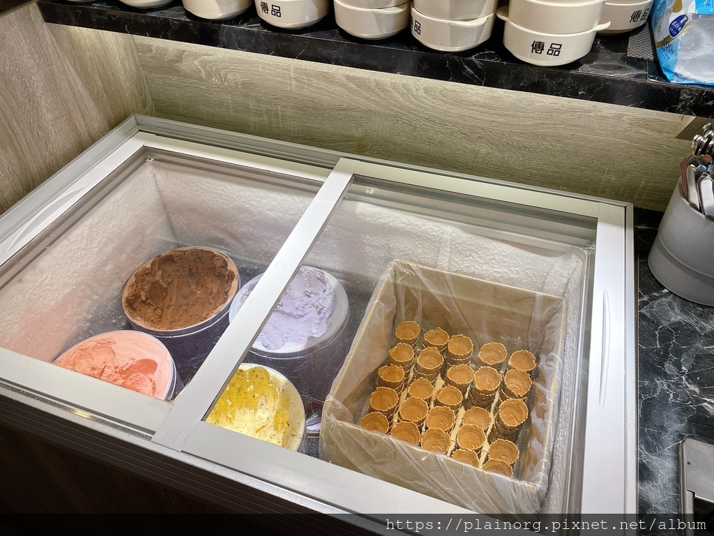 [食記] 新北板橋(府中站)-【傳品牛排】