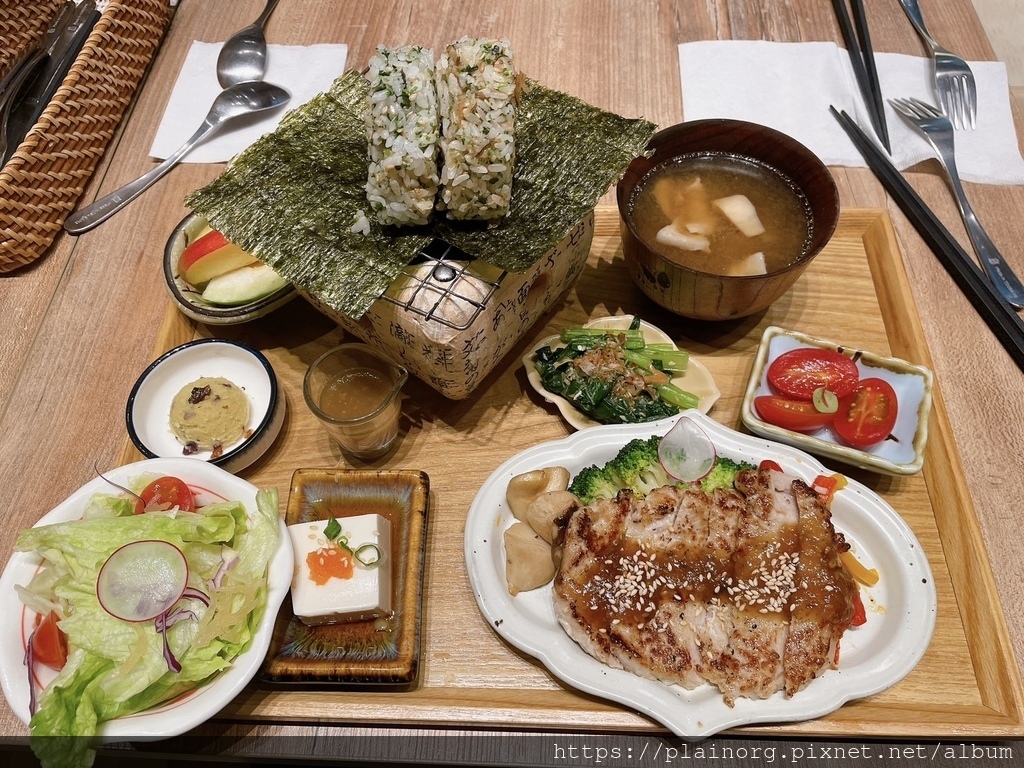 台北中正x日式早午餐【糀日和 Kouji Cafe】京站美食