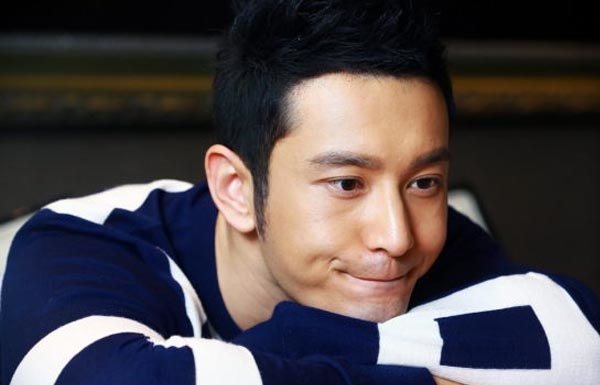 黃曉明疑似削骨隆鼻墊下巴照片前後比對 黃曉明疑似削骨隆鼻墊下巴照片前後比對