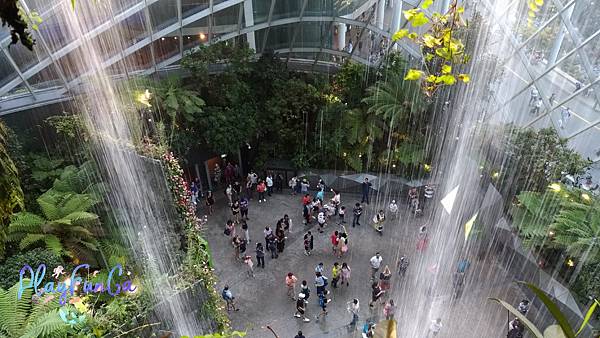 新馬自由行|SMRT怎麼搭?濱海灣花園逛2天都不是問題!金沙酒店觀景台看濱海灣水舞秀,哪裡取票?