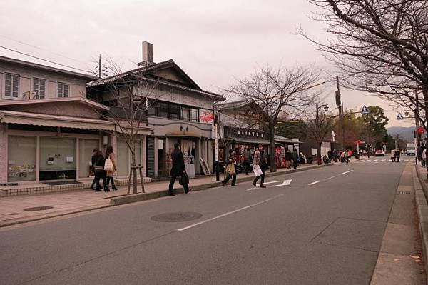 0115《嵐山》渡月橋 (8)