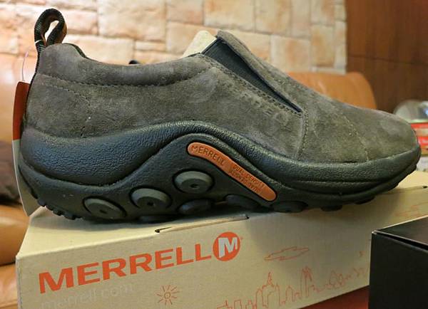 1121 MERRELL休閒鞋 (1).JPG