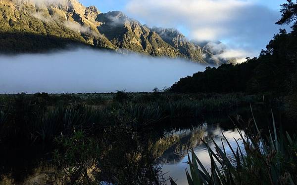 1107《峽灣國家公園》鏡湖 (3).jpg