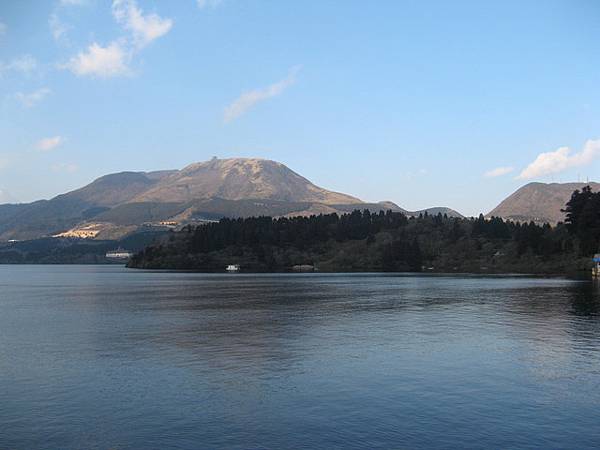 1129032841-很冷的蘆之湖  真的很冷.jpg