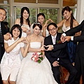 1109940055-伴郎伴娘.jpg