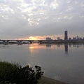 1135783699-2007_1月-大稻埕很冷的夕陽.jpg