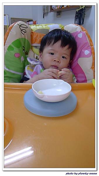 嬰兒用餐強力吸盤架試用結果 (8)