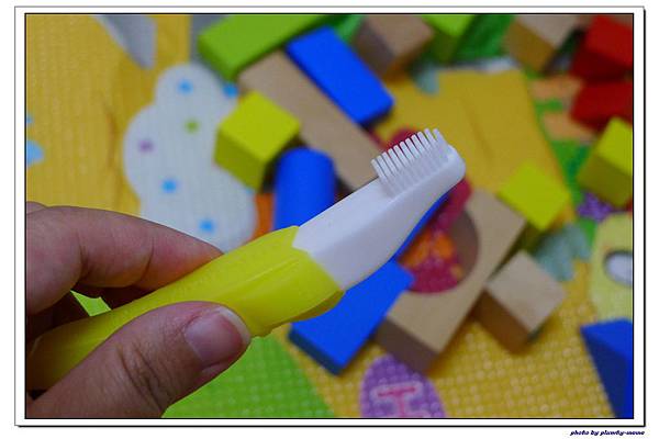 香蕉牙刷Baby Banana Brush (3)