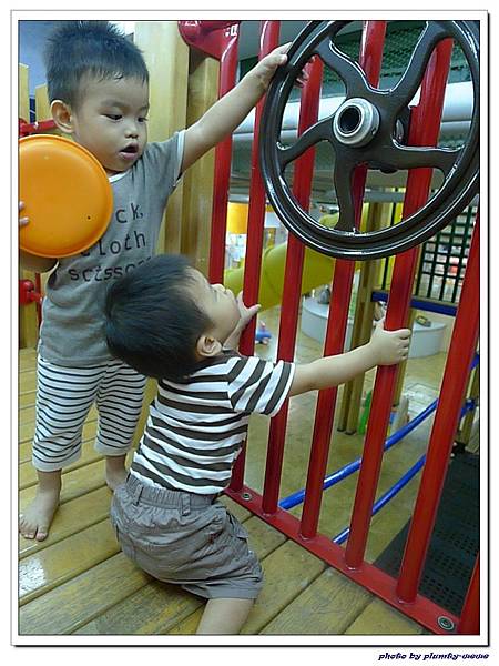 信誼親子遊戲室-滑梯球池 (10)