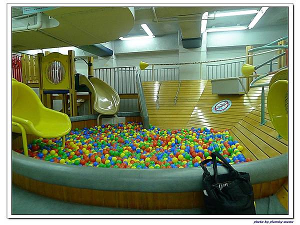 信誼親子遊戲室-滑梯球池 (11)