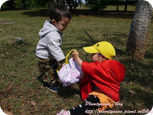 531690_581027315240819_940361652_n