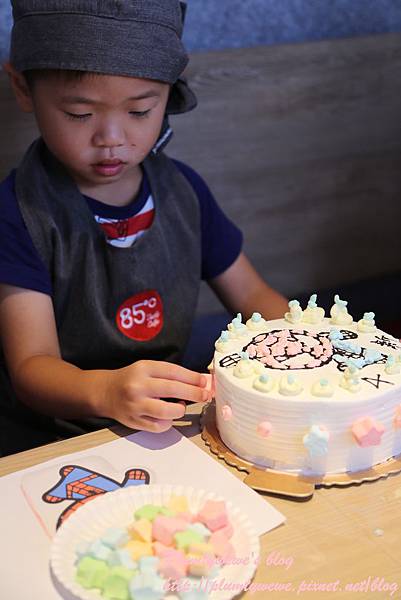 U40A4102.JPG U40A4102.JPG