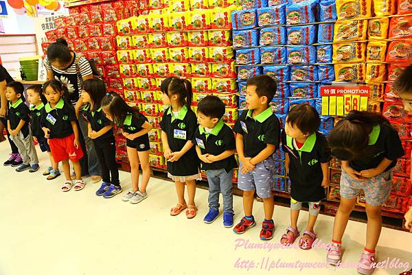 U40A5869.JPG U40A5869.JPG