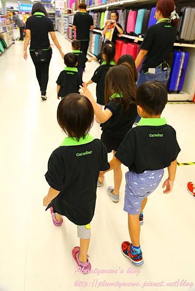 U40A5904.JPG U40A5904.JPG