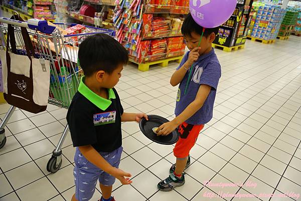 U40A5989.JPG U40A5989.JPG