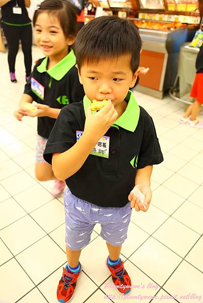 U40A5998.JPG U40A5998.JPG