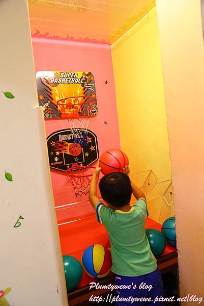 U40A7967.JPG U40A7967.JPG