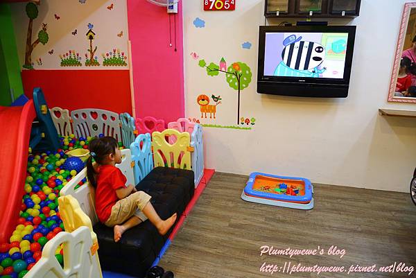 U40A7983.JPG U40A7983.JPG