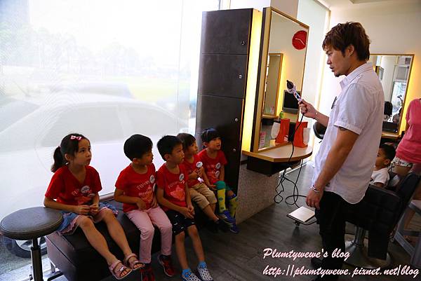 U40A8012.JPG U40A8012.JPG