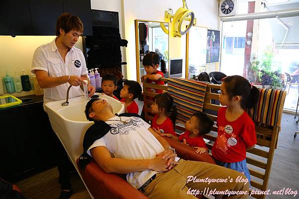 U40A8023.JPG U40A8023.JPG