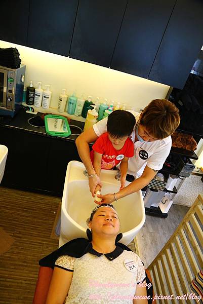 U40A8110.JPG U40A8110.JPG