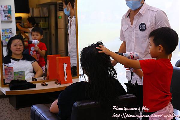 U40A8134.JPG U40A8134.JPG