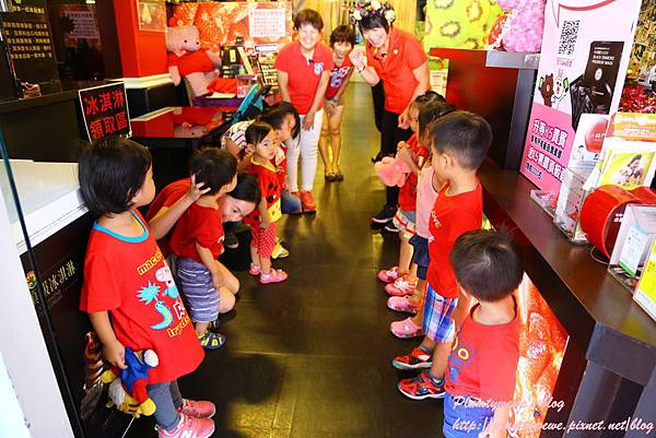 U40A8823.JPG U40A8823.JPG